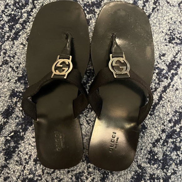 Authentic Gucci Black Sandals - Picture 1 of 5